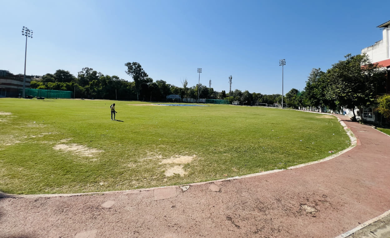 PGDAV Evening College Play Ground photo 4